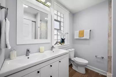 2937 N 74th Court, Elmwood Park, IL 60707 - Photo 9