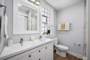 2937 N 74th Ct, Elmwood Park, IL 60707 - Photo 9
