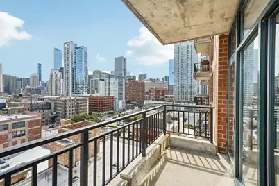 400 W Ontario Street #1403, Chicago, IL 60654 - Photo 5