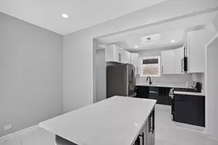 7715 S Eberhart Ave, Chicago, IL 60619 - Photo 11