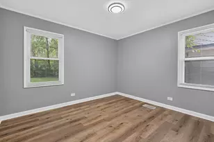 348 Merrimac St, Park Forest, IL 60466 - Photo 15