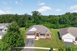 1255 Waterfront Ln, Pingree Grove, IL 60140 - Photo 33