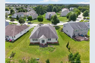 1255 Waterfront Lane, Pingree Grove, IL 60140 - Photo 31