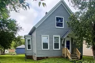2009 Carmel Blvd, Zion, IL 60099 - Photo 1