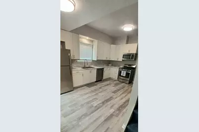 2009 Carmel Boulevard, Zion, IL 60099 - Photo 5