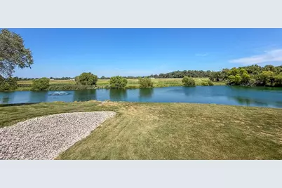 2309 E Lakeview Drive, Casey, IL 62420 - Photo 53