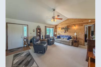 2309 E Lakeview Drive, Casey, IL 62420 - Photo 11