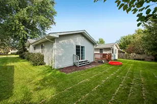 [Address not provided], Lindenhurst, IL 60046 - Photo 37