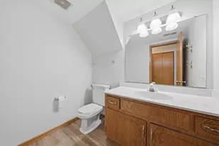 16051 Laurel Dr, Orland Park, IL 60462 - Photo 21
