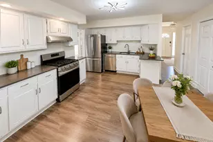 606 71st St, Darien, IL 60561 - Photo 13