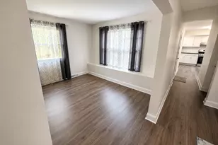 606 71st St, Darien, IL 60561 - Photo 9