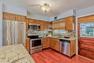 1025 Longaker Rd, Northbrook, IL 60062 - Photo 9