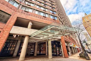211 E Ohio St, Chicago, IL 60611 - Photo 1