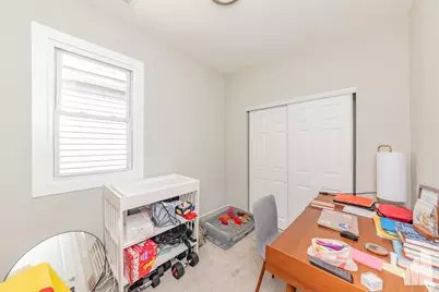 2923 N Avers Avenue #2, Chicago, IL 60618 - Photo 11