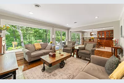 1020 E Westleigh Road, Lake Forest, IL 60045 - Photo 9