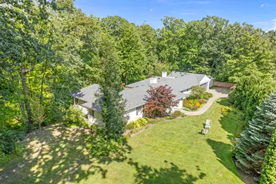 1020 E Westleigh Road, Lake Forest, IL 60045 - Photo 1