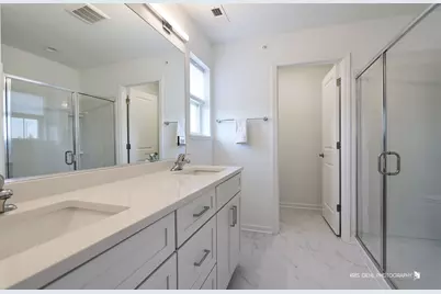 2490 Olivia Court, Wauconda, IL 60084 - Photo 15