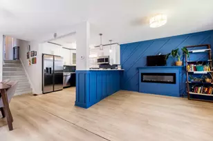 9154 S Luella Ave, Chicago, IL 60617 - Photo 5