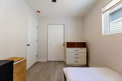 9154 S Luella Avenue, Chicago, IL 60617 - Photo 21