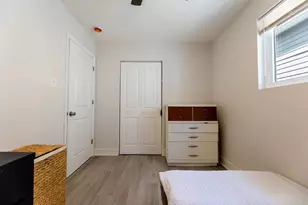 9154 S Luella Ave, Chicago, IL 60617 - Photo 21