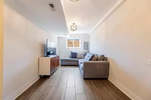 9154 S Luella Ave, Chicago, IL 60617 - Photo 23