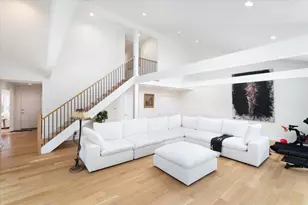 8122 Fairmount Ave, Downers Grove, IL 60516 - Photo 5