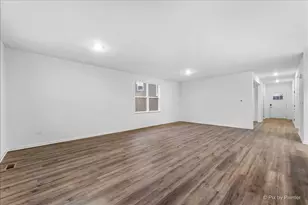 301 Westminster Ct, North Aurora, IL 60542 - Photo 9