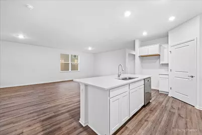 301 Westminster Court, North Aurora, IL 60542 - Photo 15