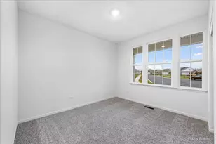 301 Westminster Ct, North Aurora, IL 60542 - Photo 23