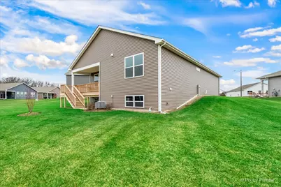 301 Westminster Court, North Aurora, IL 60542 - Photo 51