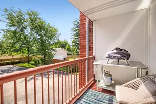 1127 E Prairie Ave, Des Plaines, IL 60016 - Photo 19