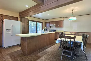318 N Maple St, Frankfort, IL 60423 - Photo 3