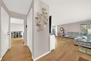 6528 157th St, Oak Forest, IL 60452 - Photo 5