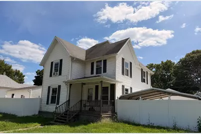 504 E Timber Street, Pontiac, IL 61764 - Photo 1