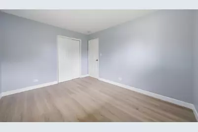 3001 N Sherwood Avenue, Markham, IL 60428 - Photo 17