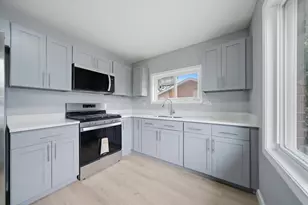 3001 N Sherwood Ave, Markham, IL 60428 - Photo 9