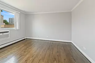 1060 W Hollywood Ave, Chicago, IL 60660 - Photo 13