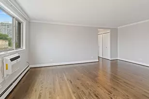 1060 W Hollywood Ave, Chicago, IL 60660 - Photo 7
