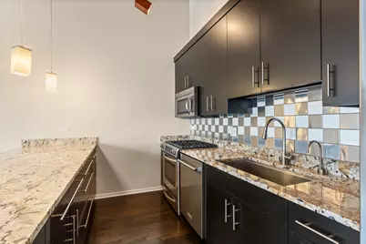 [Address not provided], Chicago, IL 60654 - Photo 13