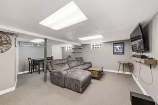 1523 N Rohde Ave, Berkeley, IL 60163 - Photo 11