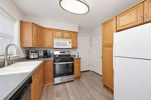 1523 N Rohde Ave, Berkeley, IL 60163 - Photo 7