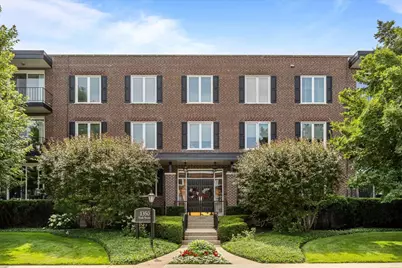 1350 N Western Avenue #205, Lake Forest, IL 60045 - Photo 1