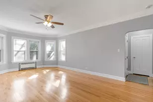 5714 N Christiana Ave, Chicago, IL 60659 - Photo 3
