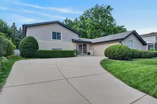 [Address not provided], Arlington Heights, IL 60004 - Photo 1