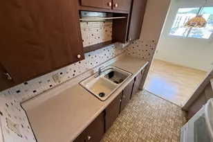 222 Madison St, Joliet, IL 60435 - Photo 7