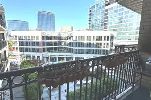 520 N Halsted St, Chicago, IL 60642 - Photo 9