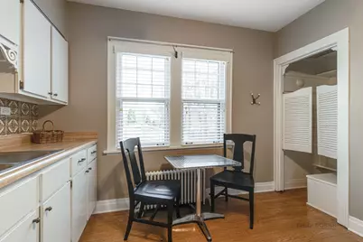 389 E Deerpath Road #1, Lake Forest, IL 60045 - Photo 17