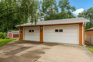 2811 Horton St, Rockford, IL 61109 - Photo 25
