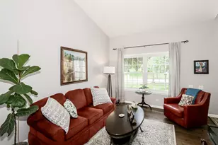 3 Falcon Ridge Ct, Algonquin, IL 60102 - Photo 5