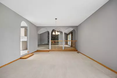 11S056 Madison Street, Burr Ridge, IL 60527 - Photo 15
